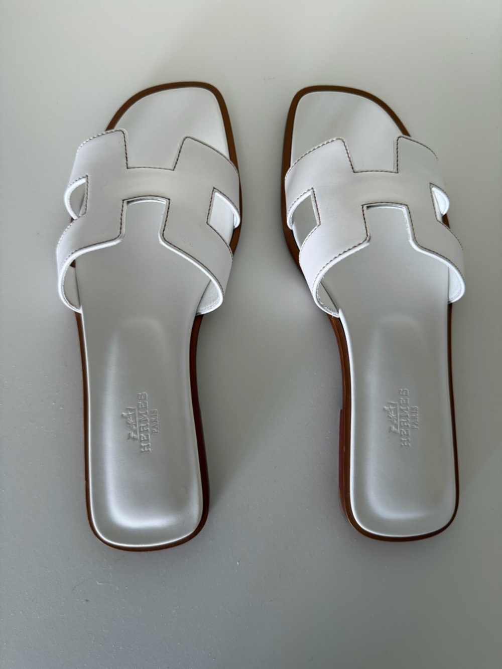 NIB Hermes Oran White Sandals Size 37.5